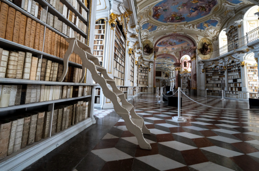 A világ egyik legszebb könyvtára, és itt van a közelben 